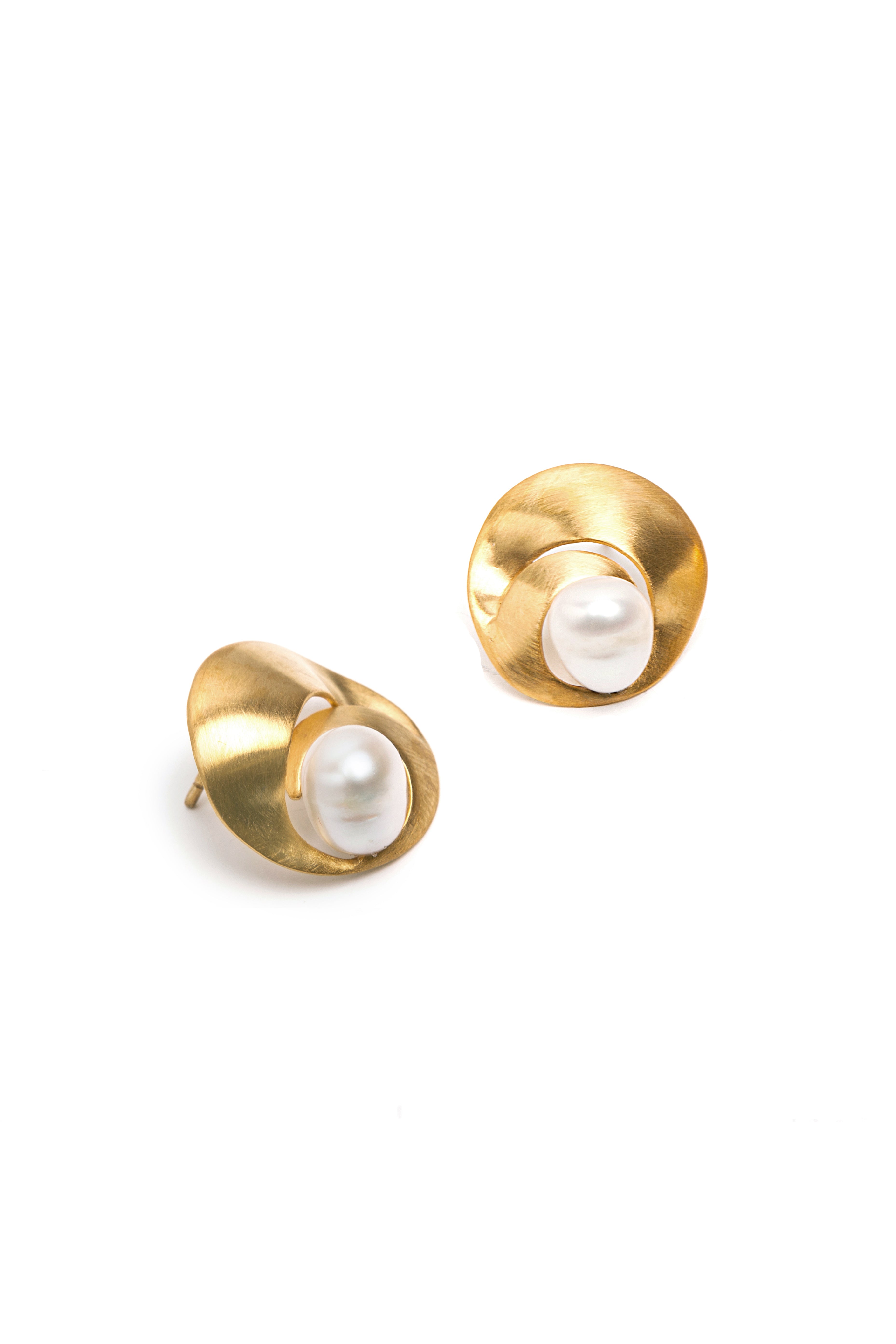Brincos Pearl Shell Escovados - Brincos | Vangloria Jewelry Design