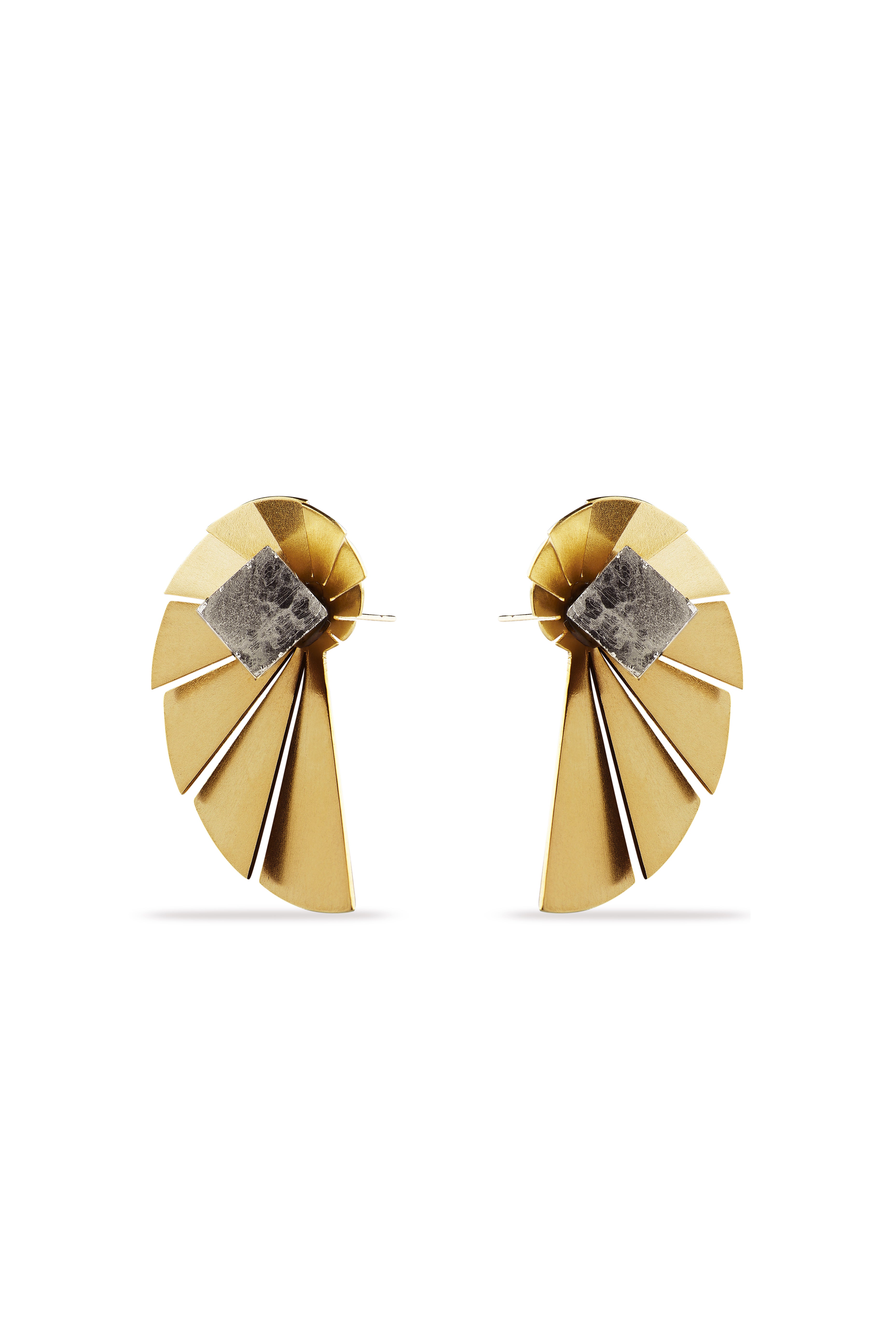 Brincos Nautilus Dourados - Brincos | Vangloria Jewelry Design