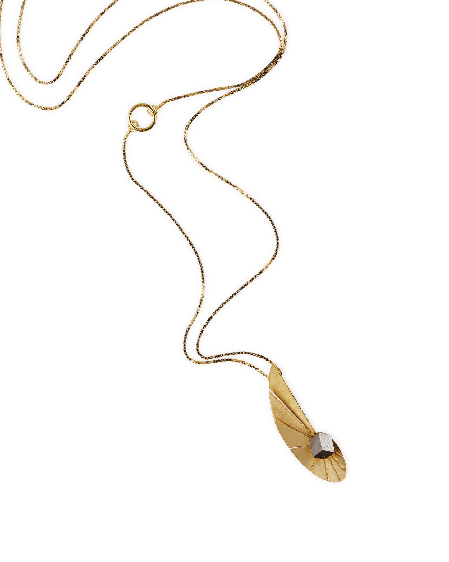 Colar Longo Nautilus Extended Dourado - Colares | Vangloria Jewelry Design